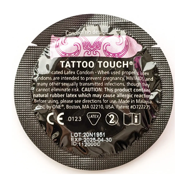 Презервативи ONE Tattoo Touch (рельєфний малюнок) (по 1 шт) (упак. може відрізнятися кольор. та рис.)