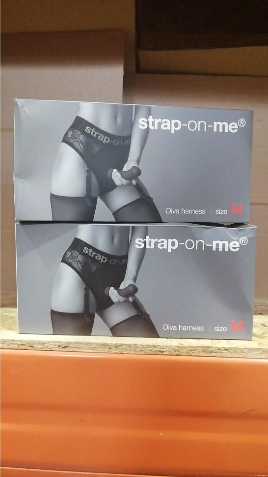 Кружевные трусы для страпона с подвязками для чулок Strap-On-Me DIVA HARNESS - M (мятая упаковка)