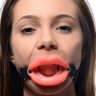 Master Series Sissy Mouth Gag - расширитель рта в форме пышных губ