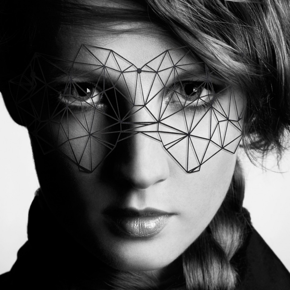 Маска на обличчя Bijoux Indiscrets - Kristine Mask, вінілова, клейове кріплення, без зав'язок